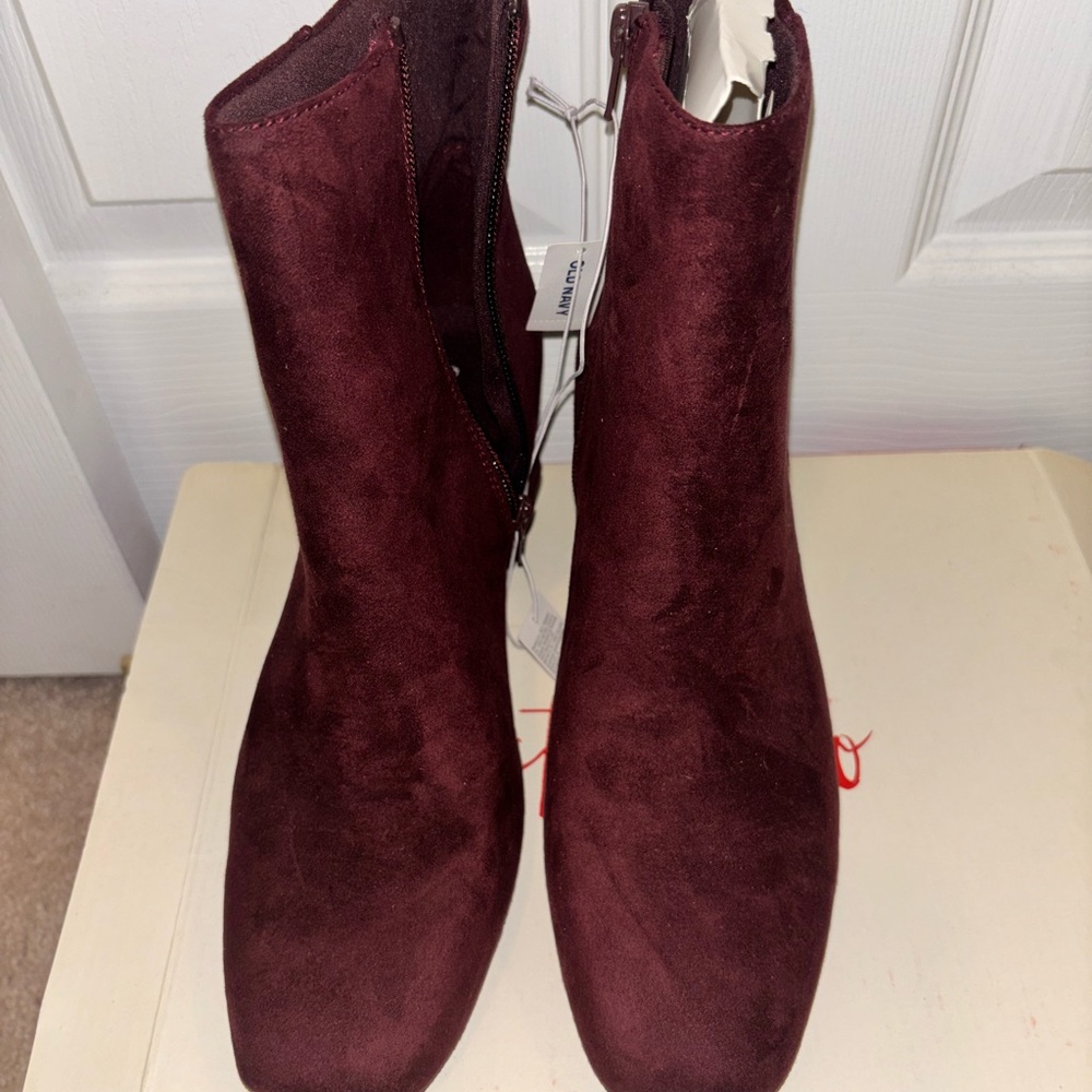 Old Navy Deep Burgundy Ankle Booties